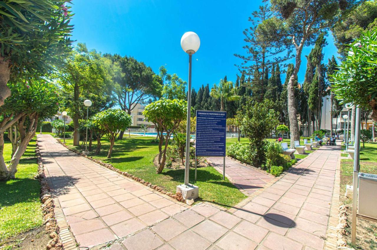 El Rocio En La Playa De Cariluela Leilighet Torremolinos Eksteriør bilde